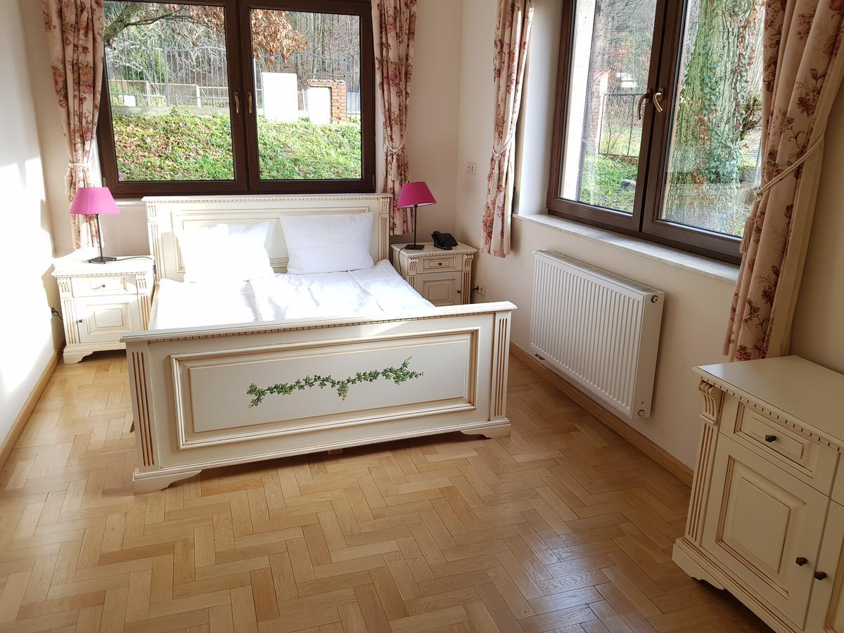 Dwor Pomorski Barwice Esterno foto