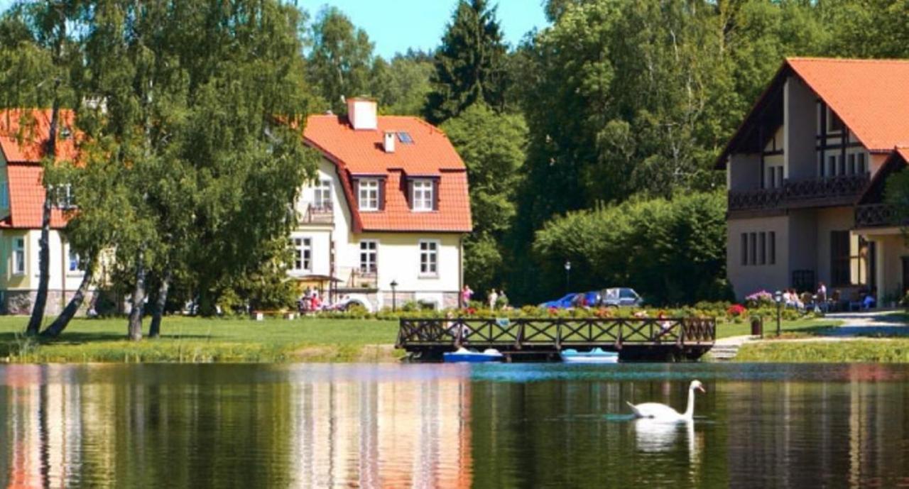 Dwor Pomorski Barwice Esterno foto